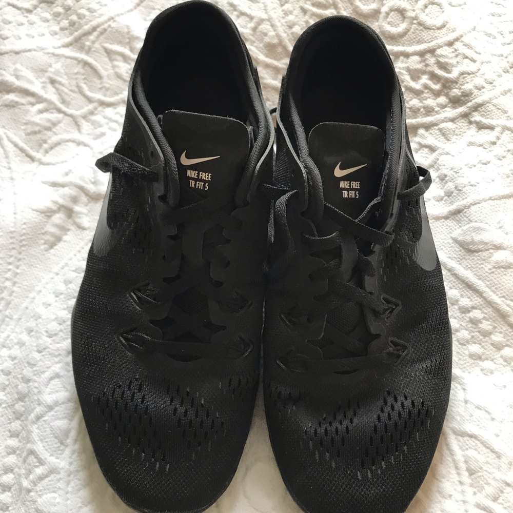 Nike free tr fit 5 women’s black running tennis